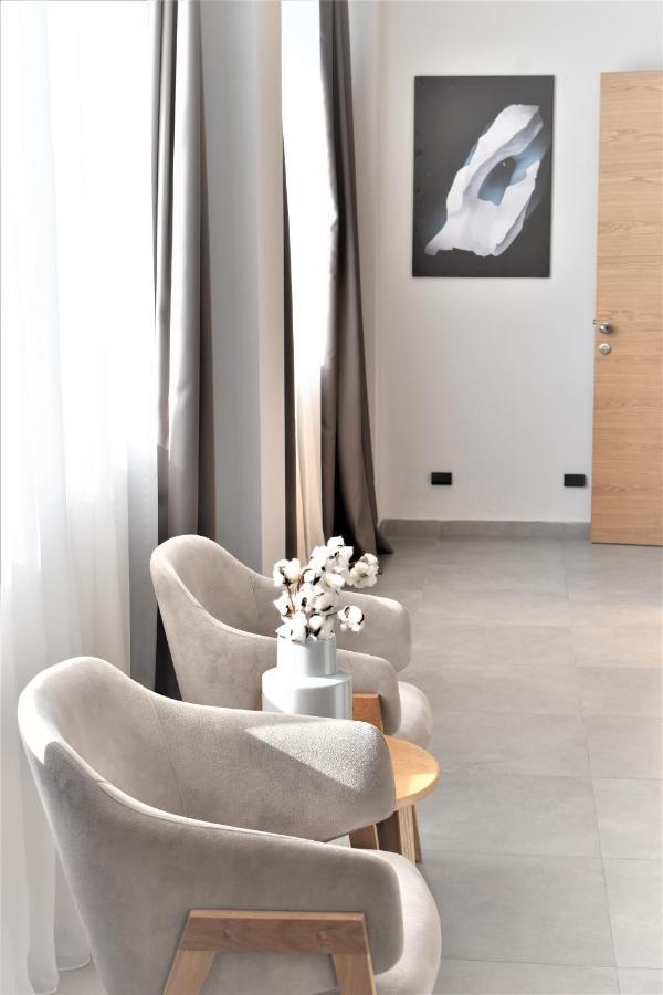 Korpa Deli Rooms Novi Sad Bagian luar foto
