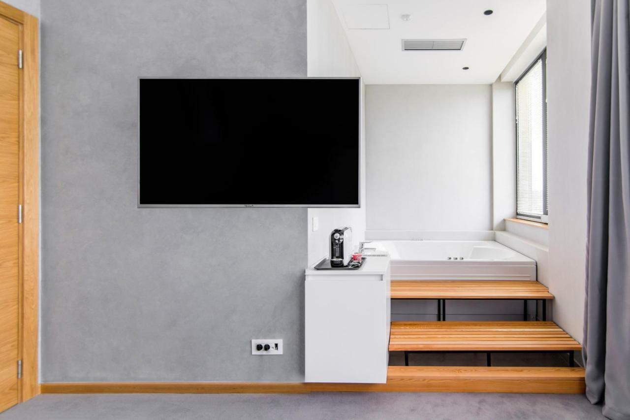 Korpa Deli Rooms Novi Sad Bagian luar foto